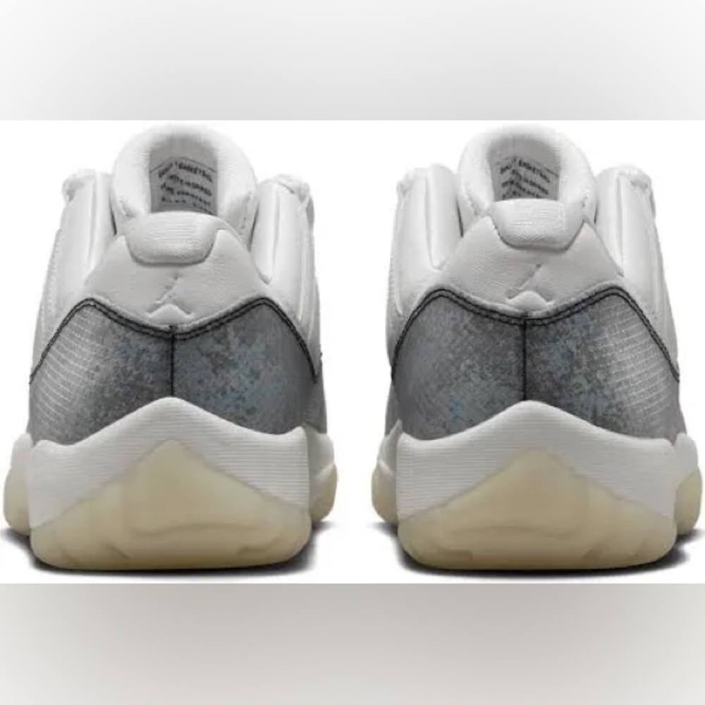 Air Jordan 11 Low Year of the Snake - Picture 6 of 11